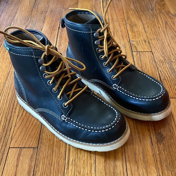 Eastland Shoes Eastland Lumber Up Navy Blue Work Boots Womens 65